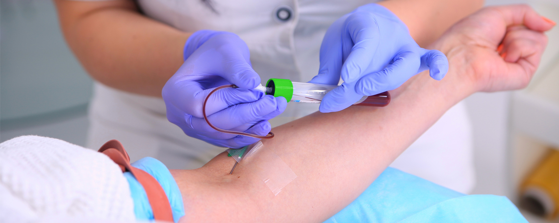 phlebotomist drawing blood